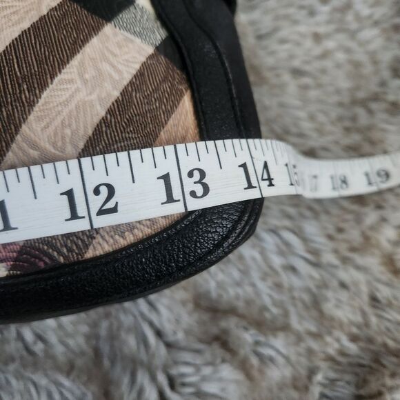 Burberry Authentic Nova Check Patent Leather Plaid Shoulder Bag - Picture 12 of 14